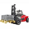 BRUDER LINDE HT160 FORKLIFT WITH PALLETS AND 3 LATTICE BOXES