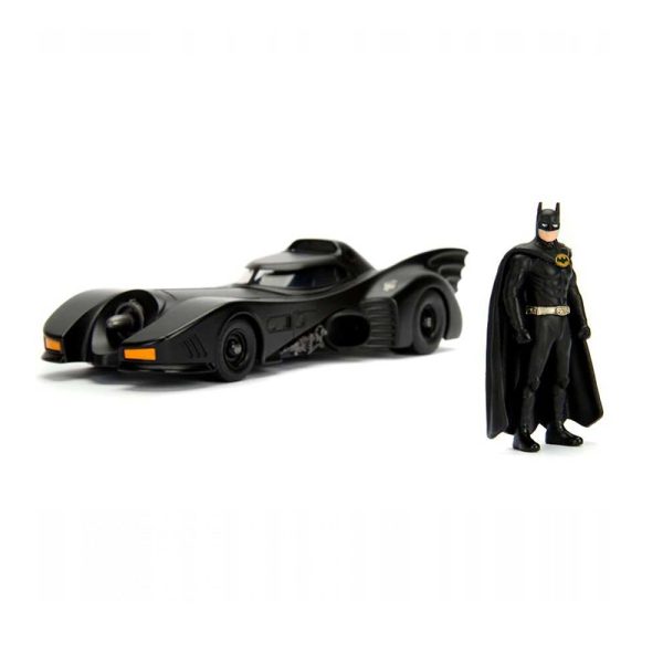 SIMBA 1989 BATMOBILE & FIGURE 1:24 DIECAST MODEL CAR - Image 2