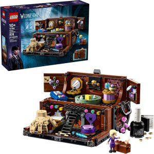 OFFER LEGO WEDNESDAY THING'S APARTMENT